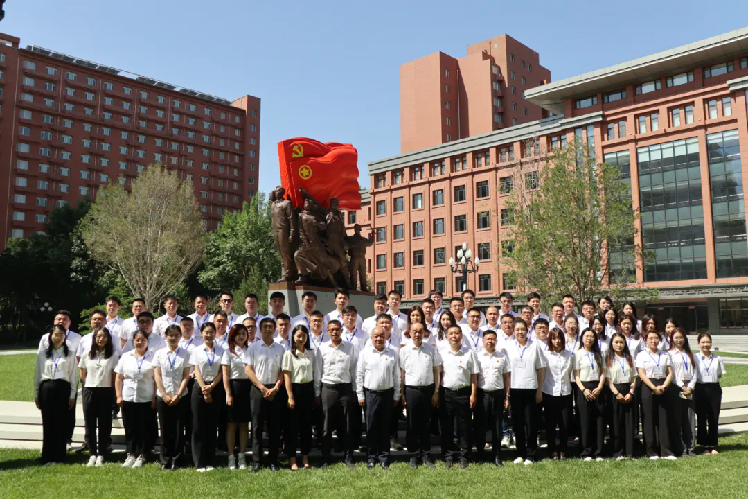 中国壹定发官网首期“青马工程”培训班开班